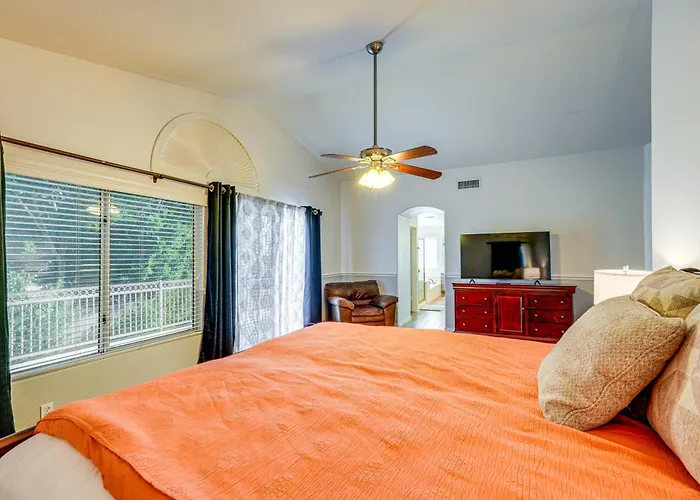 Holiday home Heated/cooled Pool: Spacious Near Golf! *