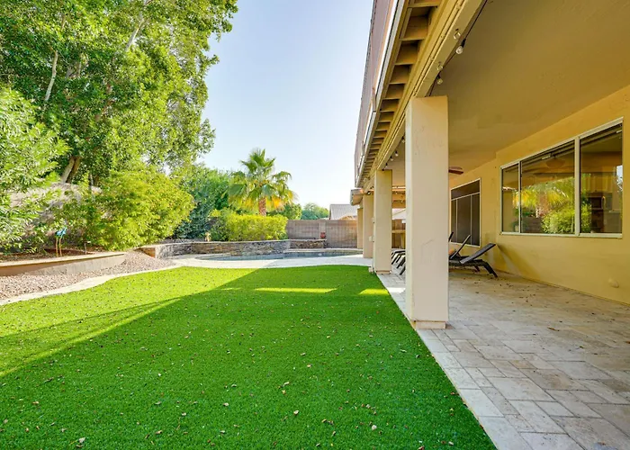 Holiday home Heated/cooled Pool: Spacious Near Golf!